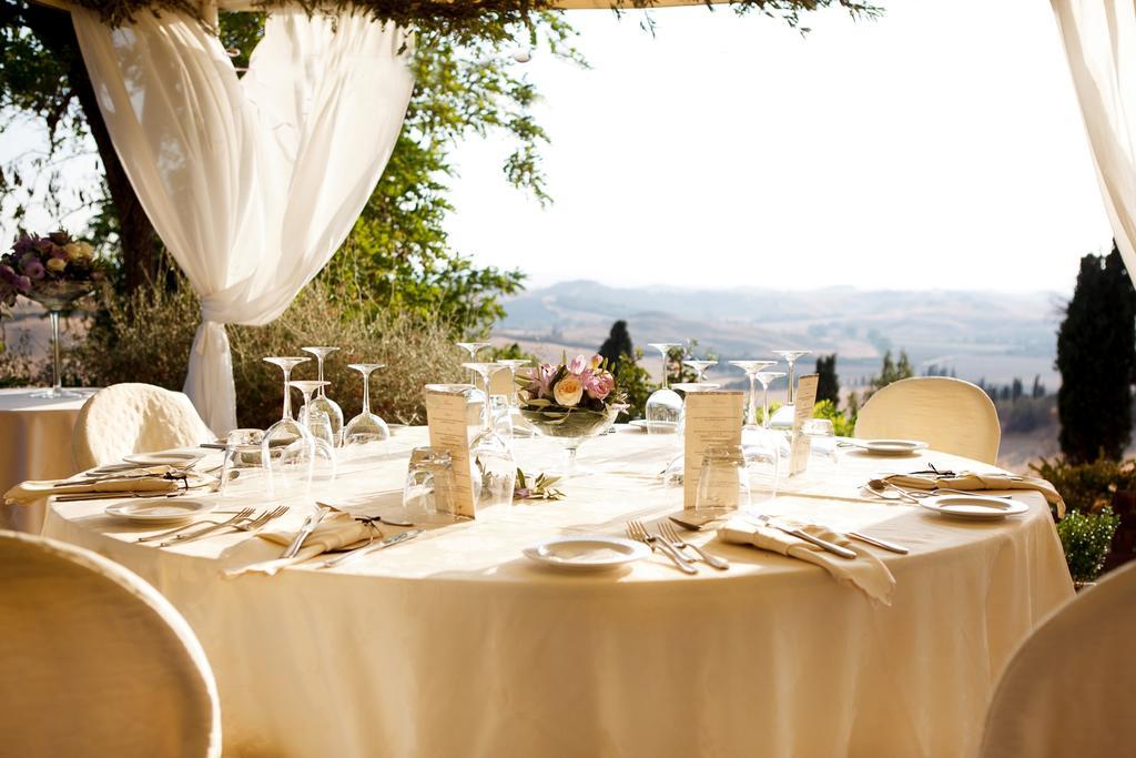 Отель Castello Di Leonina Relais - Adults Only Сиена Экстерьер фото